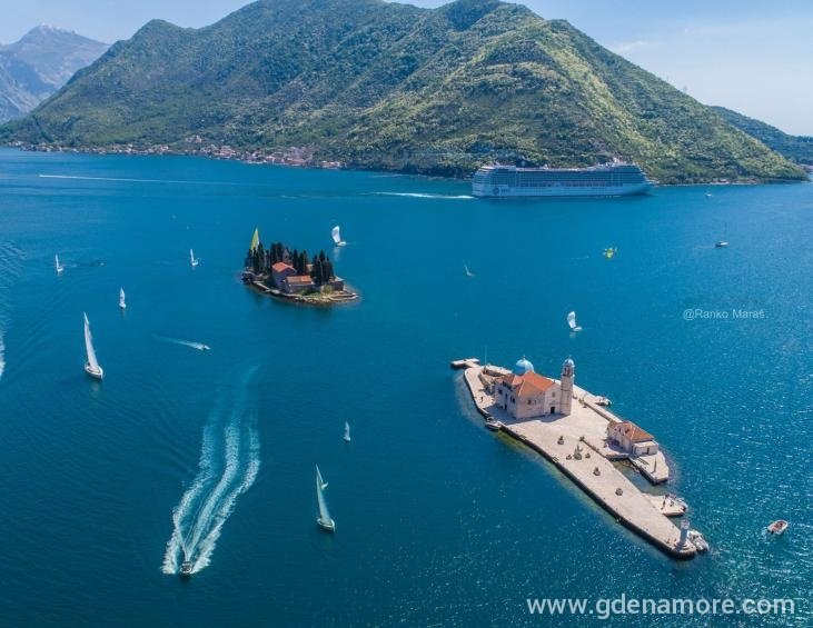 8.Ostrva Perast i brod